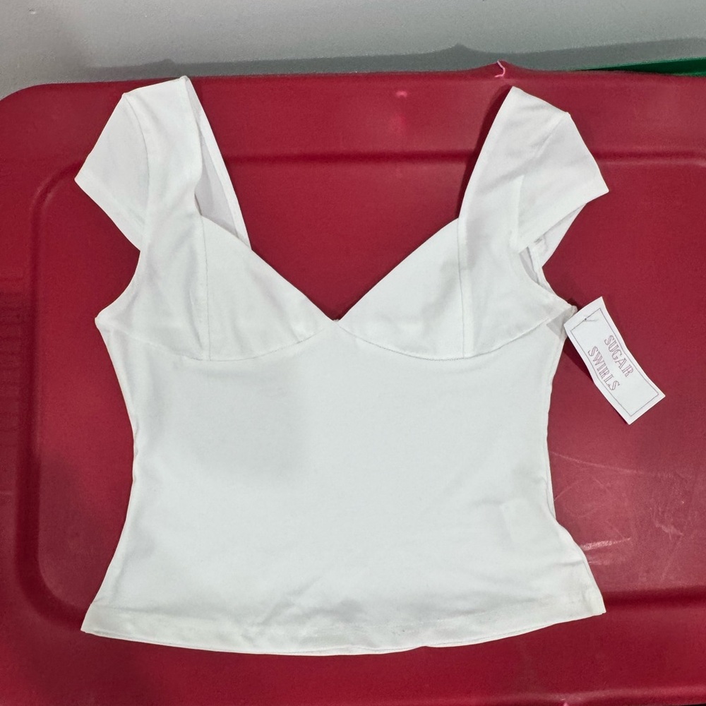 Sugar White Sweetheart Cap Sleeve Crop Top